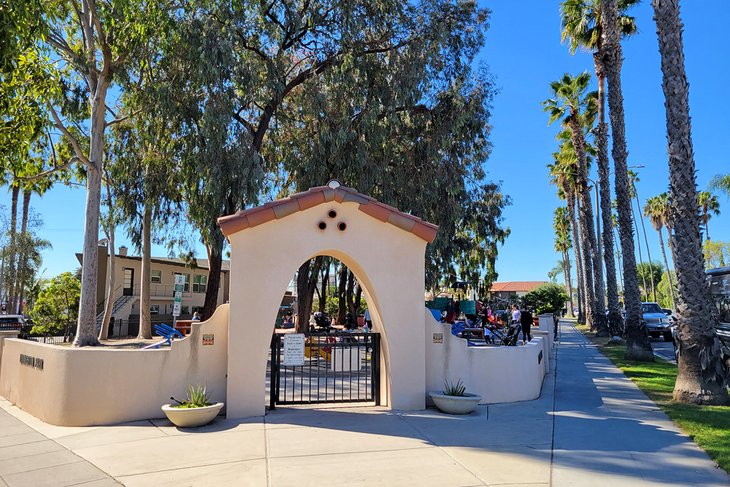 Parque-Livingston-Drive Principales parques de Long Beach, California