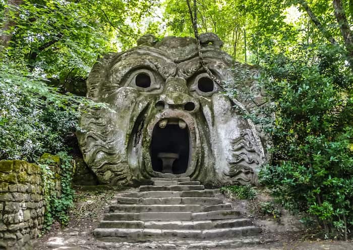 Parque-de-monstruos-de-Bomarzo 3 Encantadores jardínes cerca de Roma: Bellos espacios verdes cerca de la ciudad