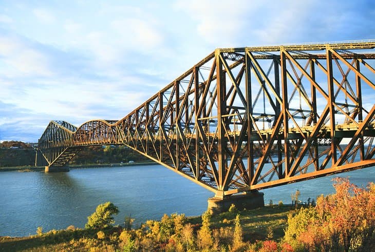 Puente-de-Quebec-1 Mejores lugares para visitar en Quebec: Tesoros imperdibles para tu próxima aventura
