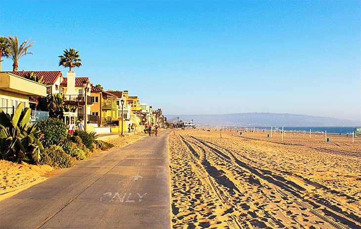 Venice-Beach Playas en Los Ángeles: arena, olas y estilo californiano