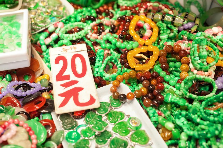 Mercados callejeros en Hong Kong: un festín de cultura y compras