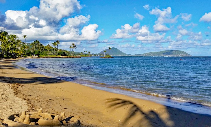 Playas en Honolulu para familias, parejas y aventureros