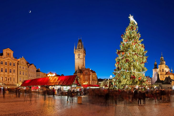 Praga-Republica-Checa Mejores lugares para visitar en Navidad: magia, luces y tradición