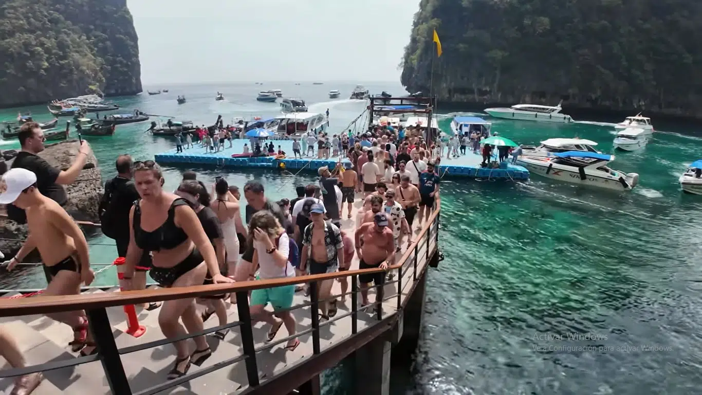 Realidad-de-Visitar-la-playa-Maya-Bay-de-Tailandia- Realidad de Visitar Maya Bay playa más famosa de Tailandia