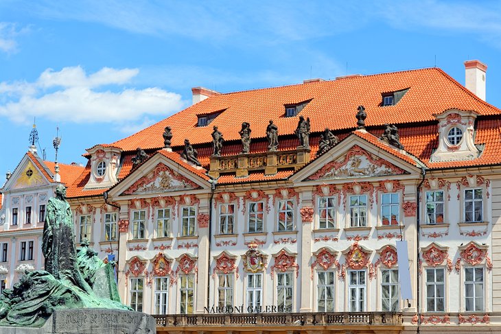 Vea-exposiciones-de-clase-mundial-en-la-Galeria-Nacional-de-Praga Mejores lugares para visitar en Praga: descubre la joya del corazón de Europa