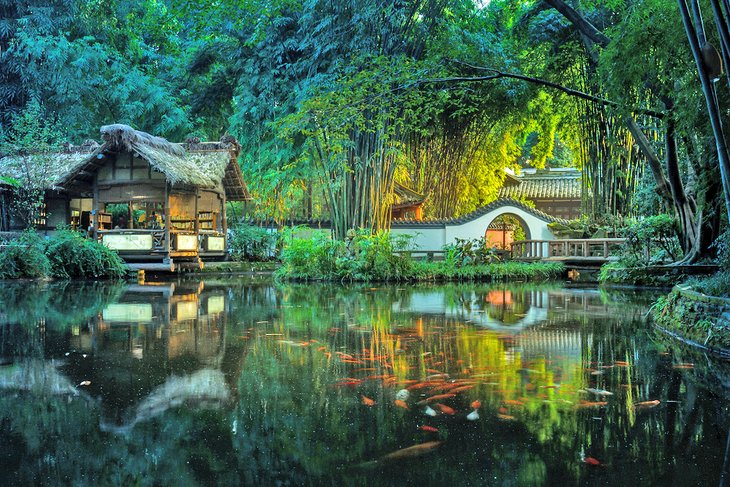 Visita-la-casa-del-poeta Lugares imperdibles en Chengdu: Experiencias únicas